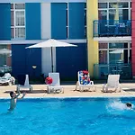 Elit 4 Σάνι Μπιτς
