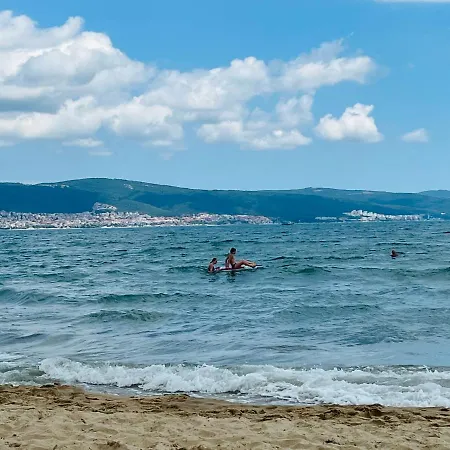 Апартаменти Elit 4