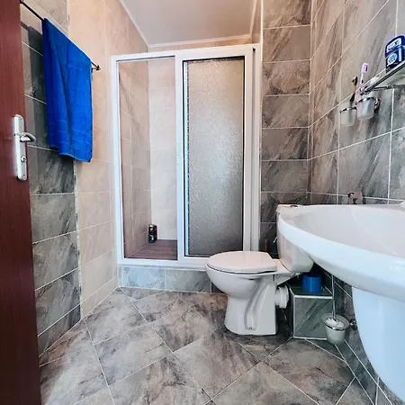 Elit 4 * Napospart
