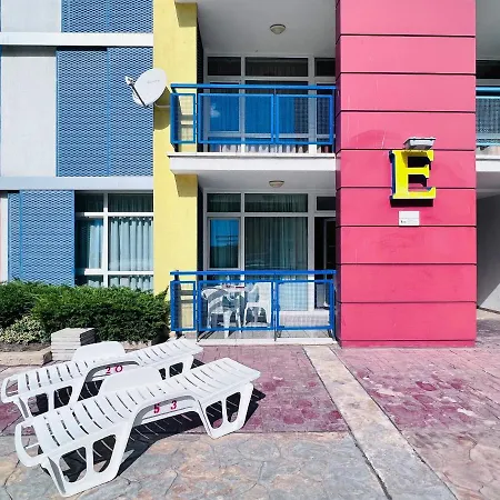 Apartman Elit 4 *