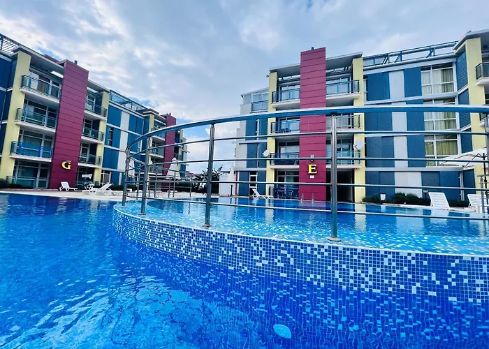 Elit 4 * Slantschew brjag